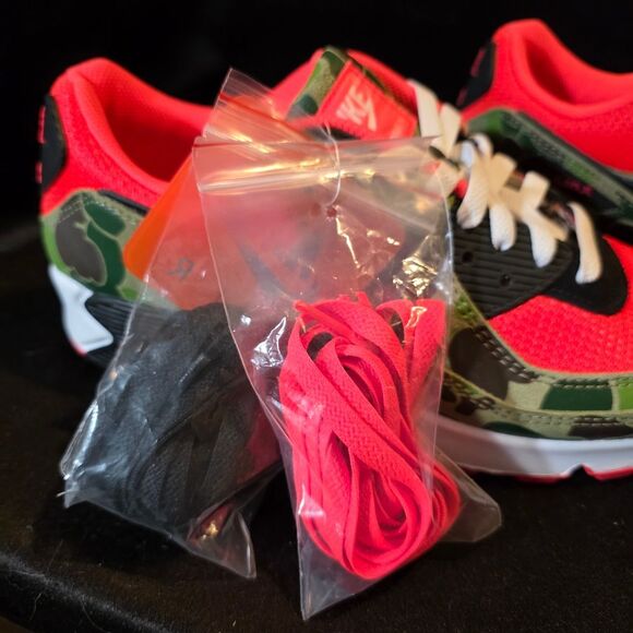 Nike Air Max 90 Mens 9.5 - Picture 4 of 10